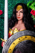 Realistik Manken Wonder Woman